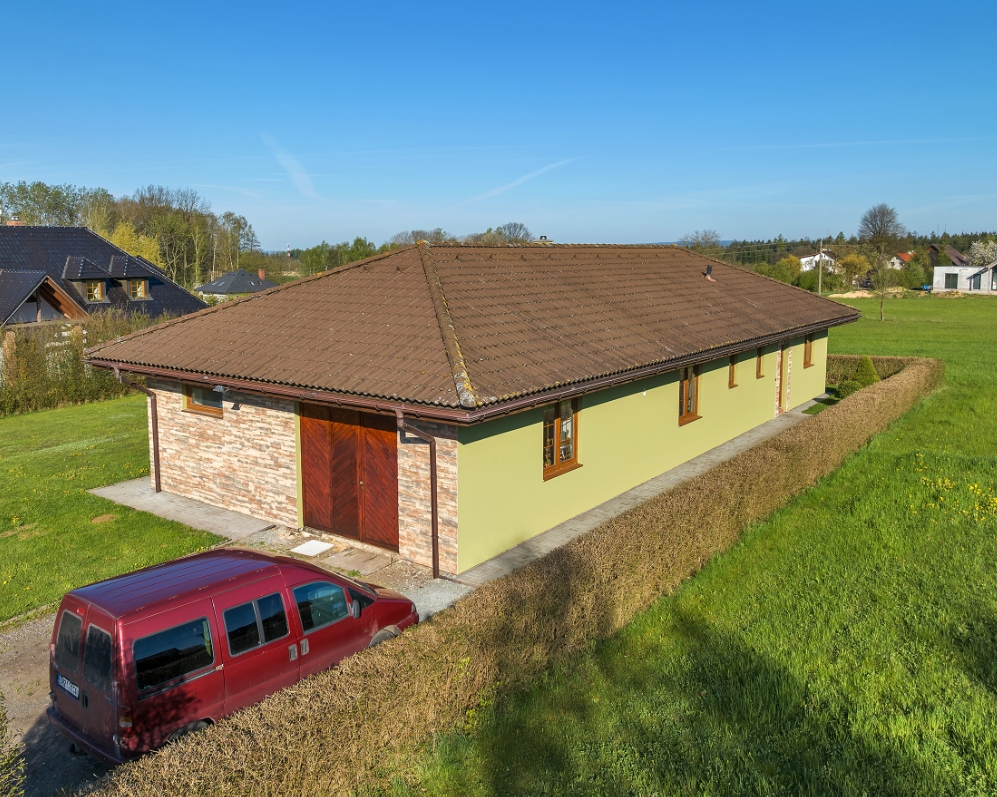 Prodej rodinného domu, 220 m², Kramolna